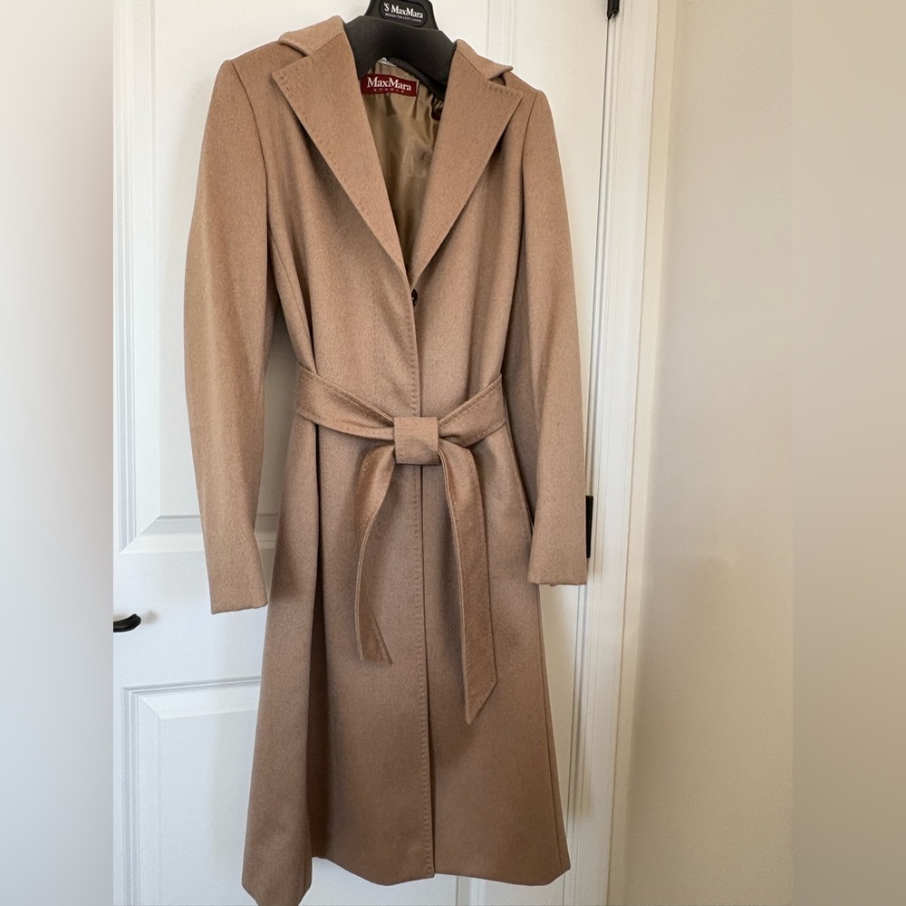 MaxMara Classic Camel Trench Coat